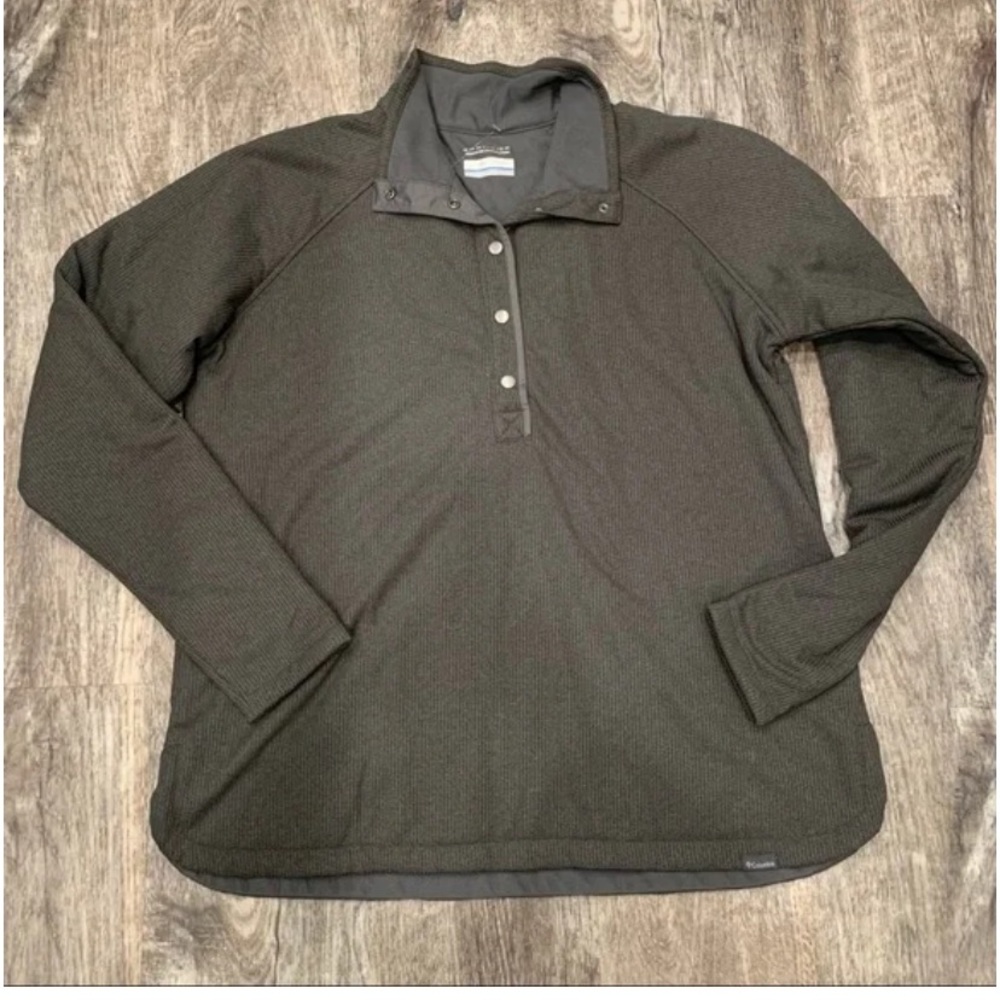Columbia Omni-Wick Grey-green Ribbed Quarter Snap Sweatshirt/Jacket -women’s Med
